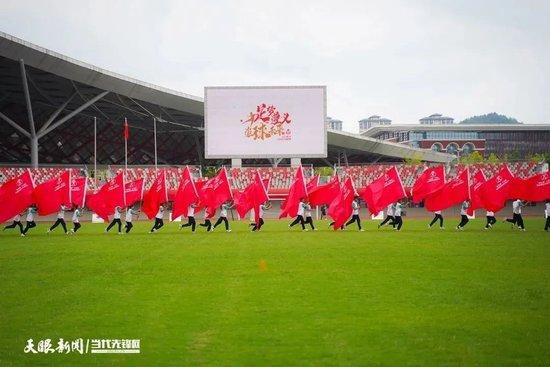 据意大利天空体育报道，米兰边锋莱奥经过检查后证实肌肉伤病痊愈，这意味着他可能出战本周末客战亚特兰大的比赛，而周三则会成为有决定性意义的一天。